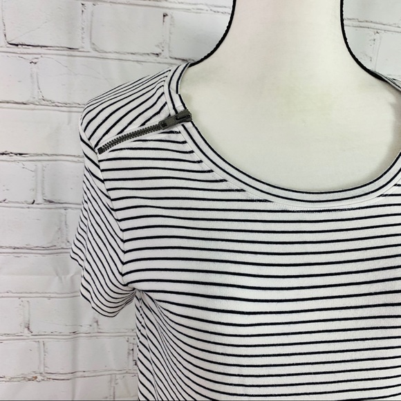 CAbi Tops - CAbi | striped tee with shoulder zippers detail